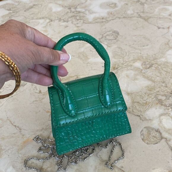 Ultra Mini Le Chiquito Green Croc Embossed Faux Leather Bag w/ Chain Strap - Picture 5 of 10